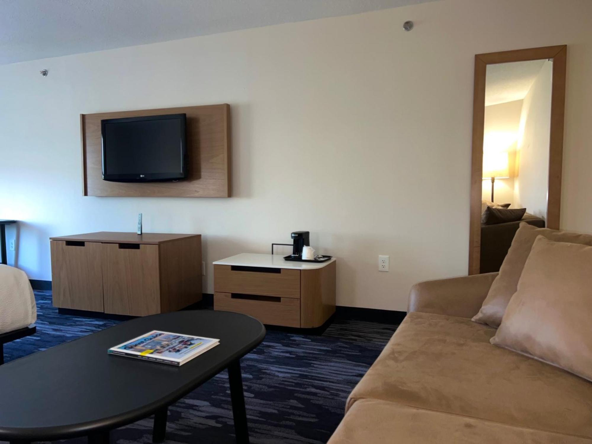 Fairfield Inn & Suites Detroit Фармингтон-Хиллз Экстерьер фото