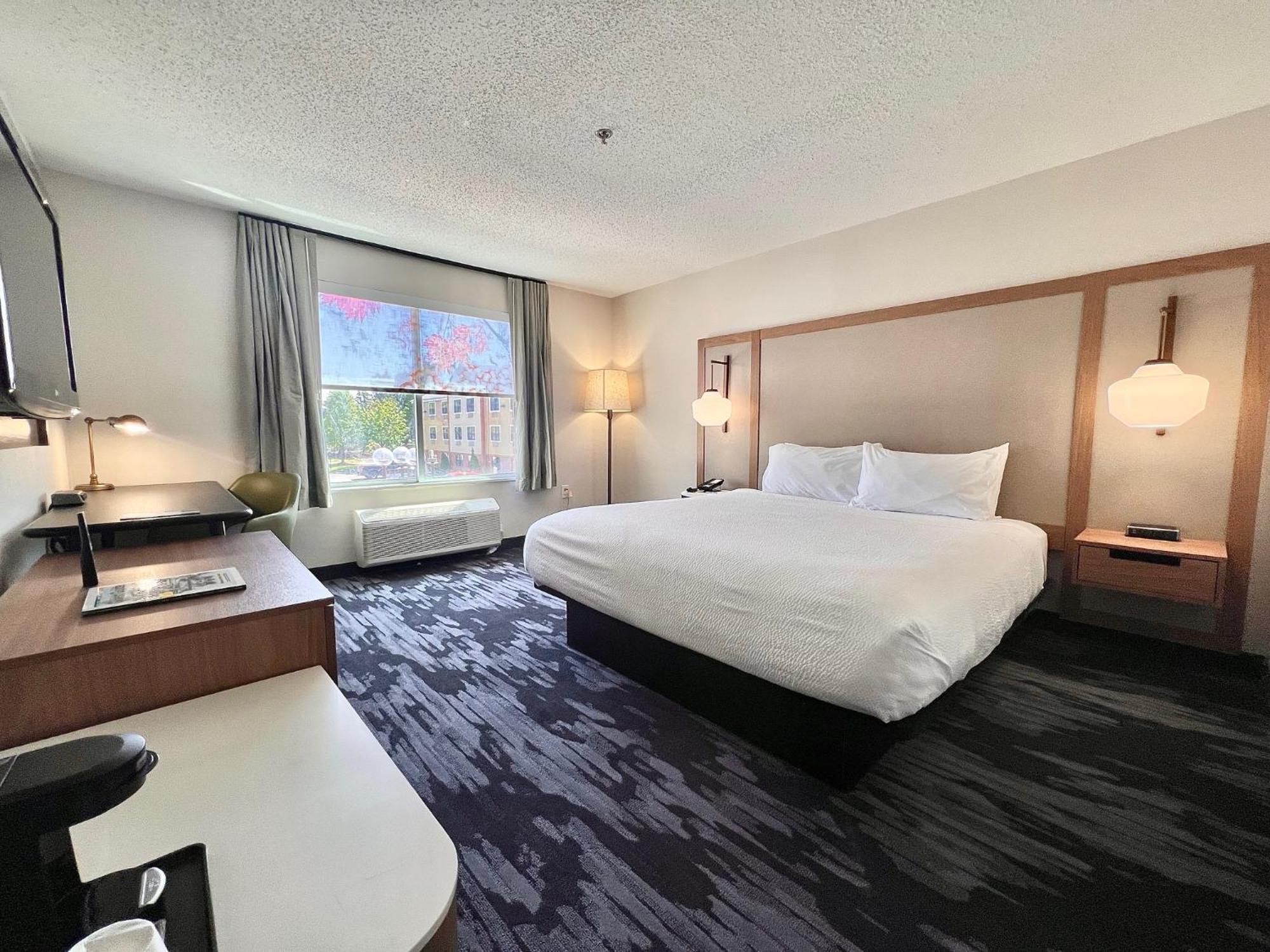 Fairfield Inn & Suites Detroit Фармингтон-Хиллз Экстерьер фото