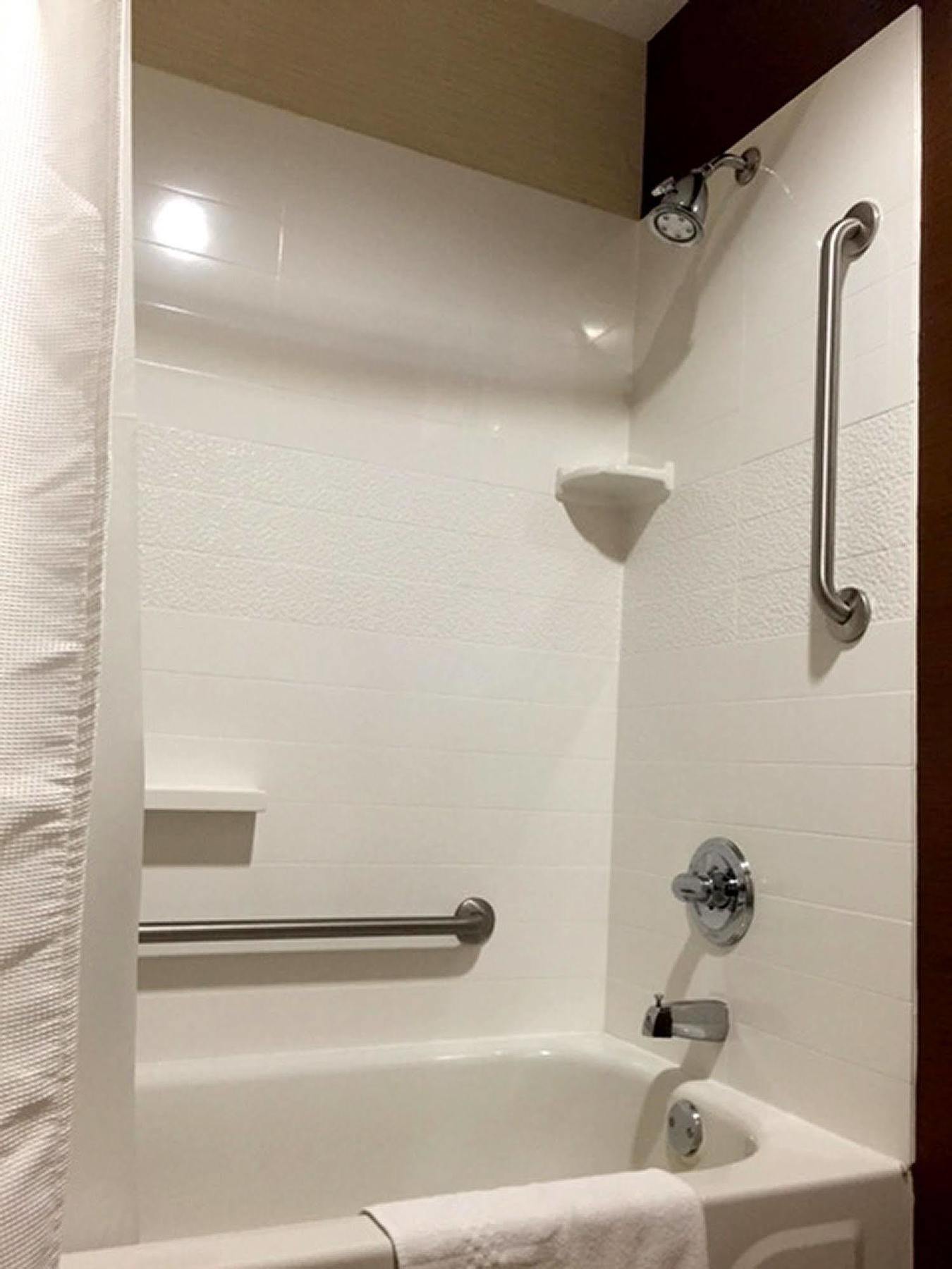 Fairfield Inn & Suites Detroit Фармингтон-Хиллз Экстерьер фото